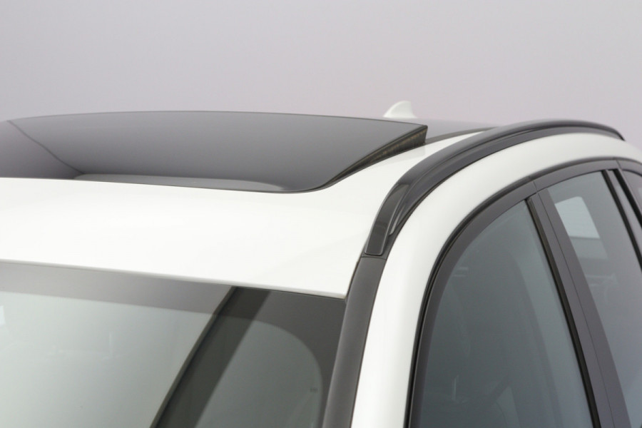 BMW iX3 High Executive 80 kWh 293 PK, SOH 98 %, Panoramadak, Leder, Adap. Cruise Control, Camera