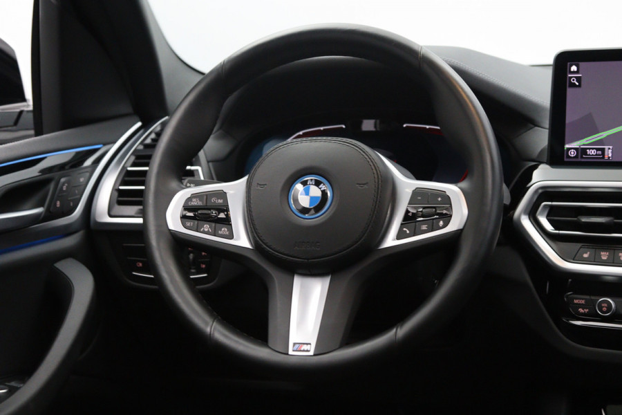 BMW iX3 High Executive 80 kWh 293 PK, SOH 98 %, Panoramadak, Leder, Adap. Cruise Control, Camera