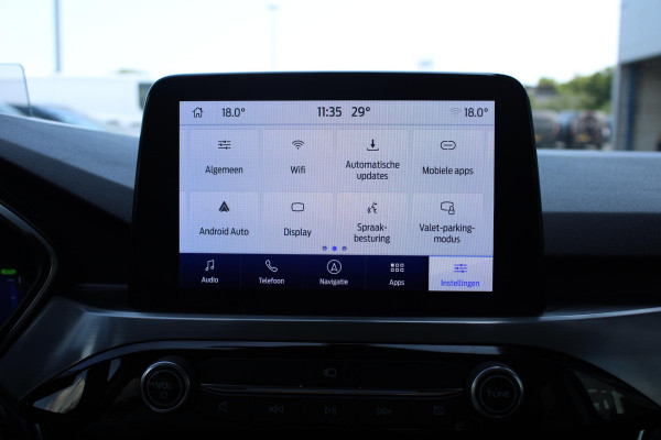 Ford Kuga 2.5 PHEV Titanium X | Wegklapbare trekhaak | Winter Pack | Adaptive cruise control | Dodehoeksesoren | Half leder | Bang&Olufsen