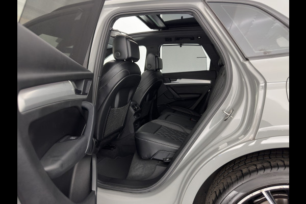 Audi Q5 55 TFSI S-Line Competition Quattro (Plug-In) Aut. *PANO | LEATHER | FULL-LED | HEATED-SPORTSEATS | KEYLESS | CAMERA | NAVI-FULLMAP | PRIVACY-GLASS | DIGI-COCKPIT | CRUISE-ADPAPTIVE | DAB | 21"ALU*