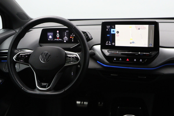 Volkswagen ID.4 First 77 kWh 204 PK, SOH 90 %, Trekhaak, LED, Leder-Alcantara, Carplay, 360 Camera