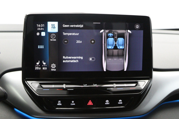 Volkswagen ID.4 First 77 kWh 204 PK, SOH 90 %, Trekhaak, LED, Leder-Alcantara, Carplay, 360 Camera