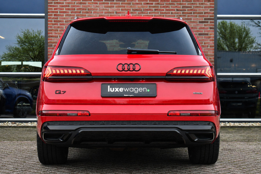 Audi Q7 55 TFSI e quattro S-Line Pano 22inch Contourzetels Luchtv