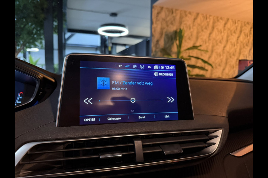 Peugeot 5008 1.2 Allure|7 Zitplaatsen|Nieuwe distributieriem|Automaat|i-Cockpit|CarPlay|Lane Assist|LED|Rijklaar