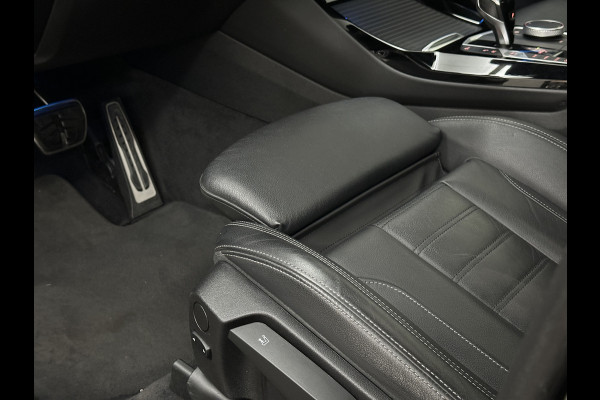 BMW X3 30e Hybrid 292pk M-Sport | Panodak | 97% SOH | Vol Leder | TH 2000kg | Live Cockpit Profesional | Alarm | Camera | Navi Profesional | Active Guard | Carplay.