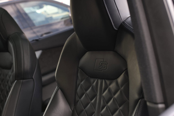 Audi Q7 60 TFSI e Quattro Competition *Pano*RS-Stoelen*B&O*360 Camera*Soft-Close*