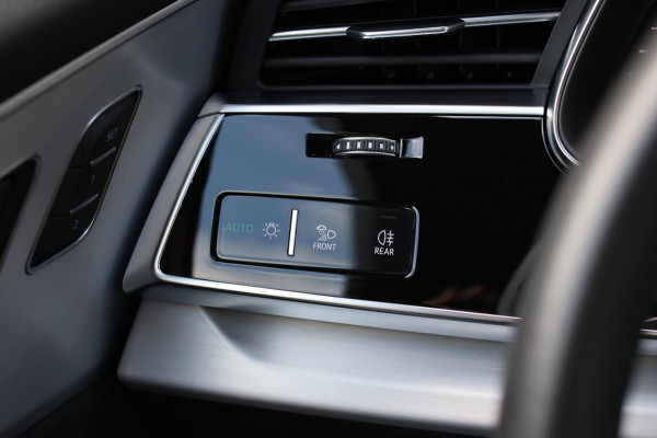 Audi Q7 60 TFSI e Quattro Competition *Pano*RS-Stoelen*B&O*360 Camera*Soft-Close*