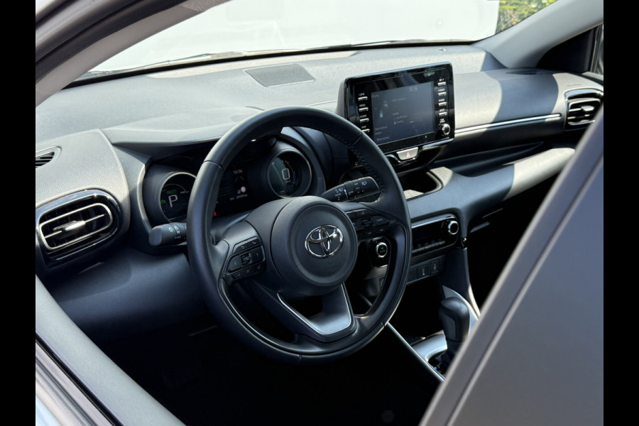 Toyota Yaris 1.5 Hybrid Team D | ACC | CarPlay | Camera | Keyless | LED