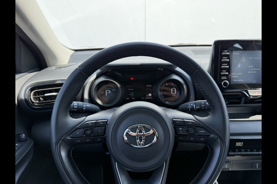 Toyota Yaris 1.5 Hybrid Team D | ACC | CarPlay | Camera | Keyless | LED