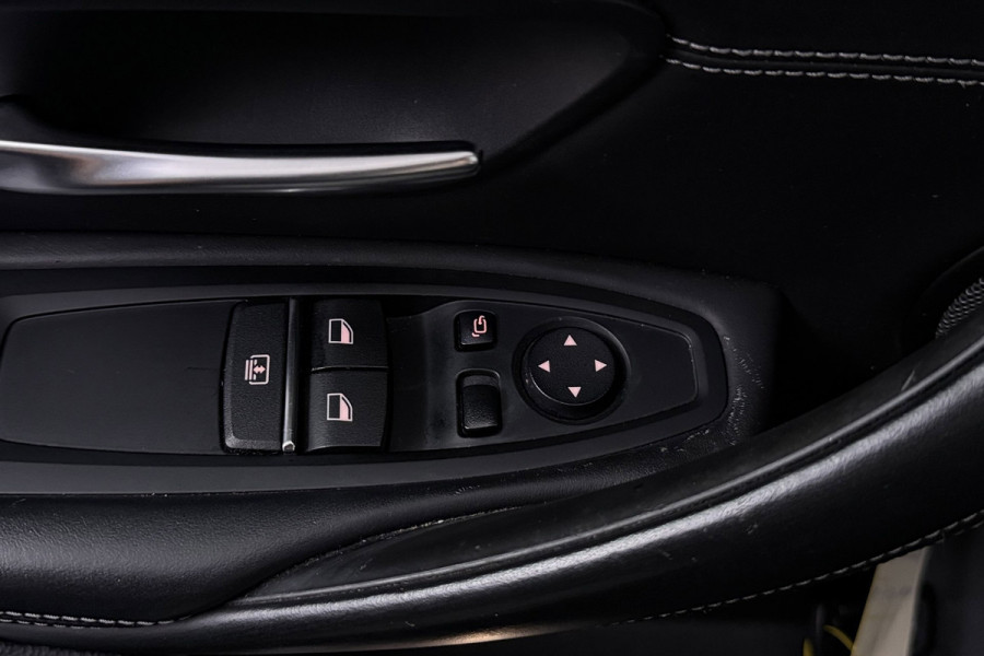 BMW 4 Serie Coupé M4 Competition (Dealer Onderhouden, FULL CARBON, Addapt Onderstel, Camera, StoelV, Lane Assist, Memory stoelen)