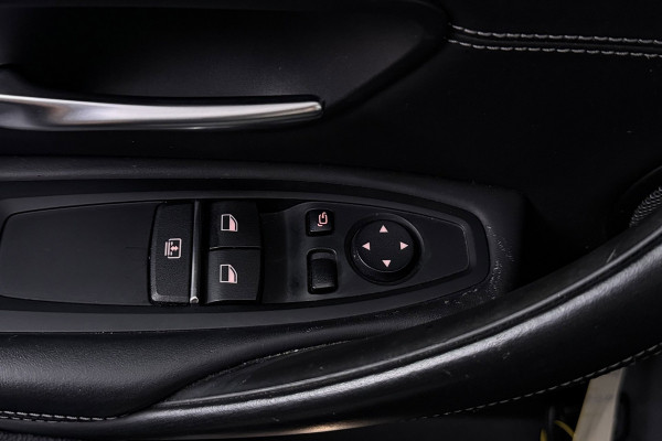 BMW 4 Serie Coupé M4 Competition (Dealer Onderhouden, FULL CARBON, Addapt Onderstel, Camera, StoelV, Lane Assist, Memory stoelen)