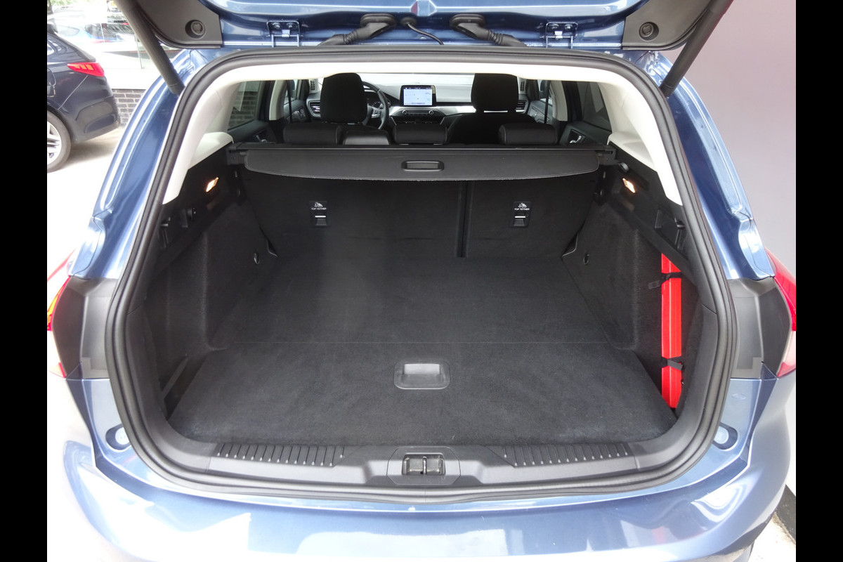 Ford FOCUS Wagon 1.0 ECOBOOST TITANIUM X | AUTOMAAT | A.C.C | LED | CARPLAY | ALL-SEASON!!