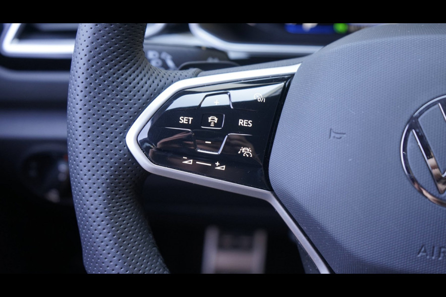 Volkswagen T-Roc R-Line 1.5 TSI AUTOMAAT|ACC|CAMERA|FULL LED|IQ LIGHT|KEYLESS|NAVIGATIE|TREKHAAK|VIRTUEEL