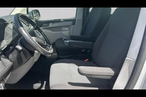 Volkswagen Transporter L2H1 Dubbel Cabine 2.0 TDI 150pk DSG 70-Edition / LED-koplampen / Automaat / Trekhaak / Navigatie / ACC