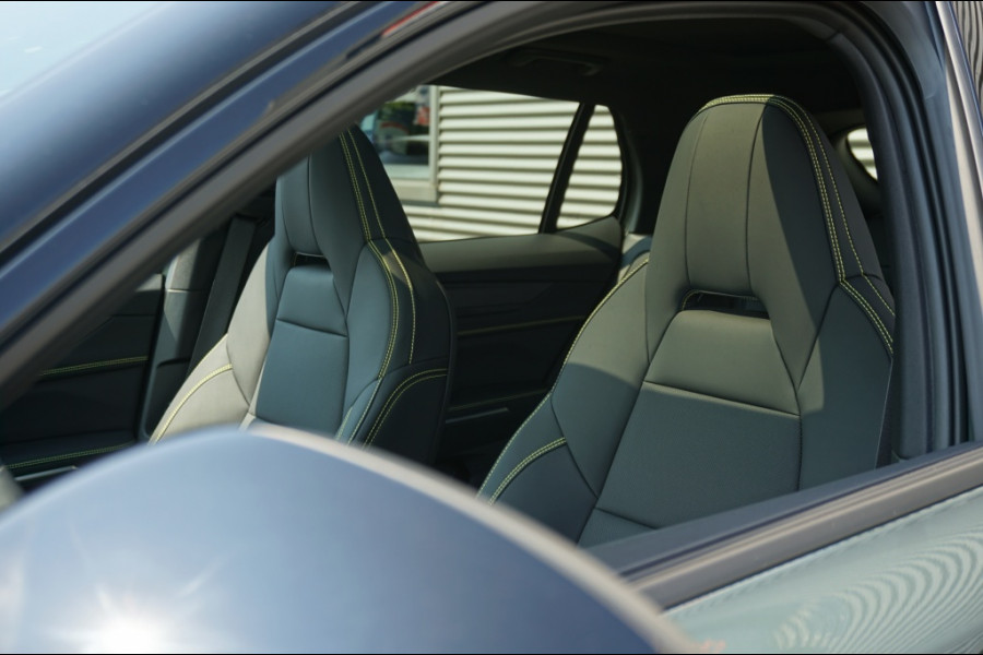 Lynk & Co 01 1.5 More 262PK | AUTOM. | NED. AUTO | 1.800 KG TREKGEWICHT