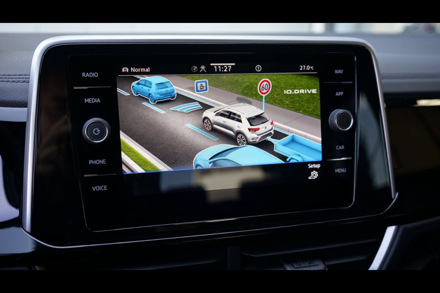 Volkswagen T-Roc R-Line 1.5 TSI AUTOMAAT|ACC|CAMERA|FULL LED|IQ LIGHT|KEYLESS|NAVIGATIE|TREKHAAK|VIRTUEEL