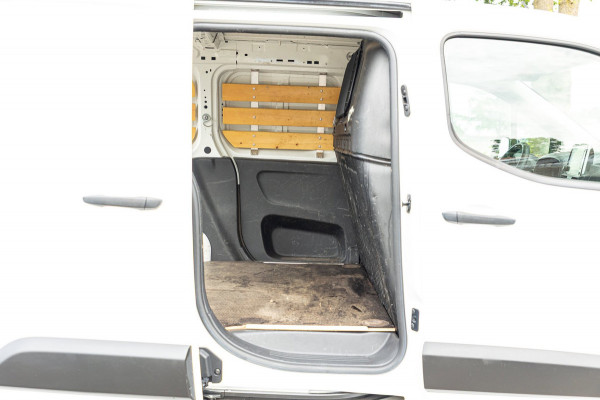 Citroën Berlingo 1.6 BlueHDI Club Trekhaak I Airco I Cruise I Betimmering I CarPlay I Android I Dealeronderhouden