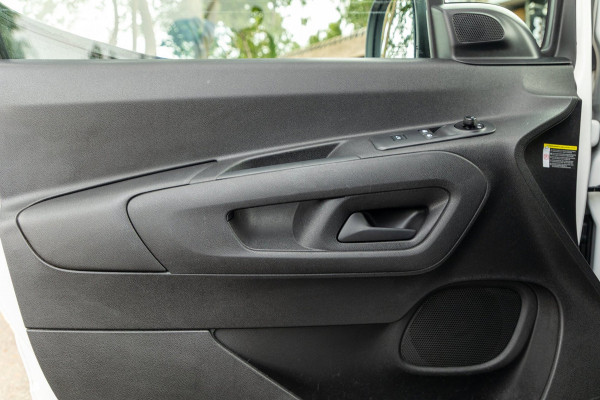 Citroën Berlingo 1.6 BlueHDI Club Trekhaak I Airco I Cruise I Betimmering I CarPlay I Android I Dealeronderhouden