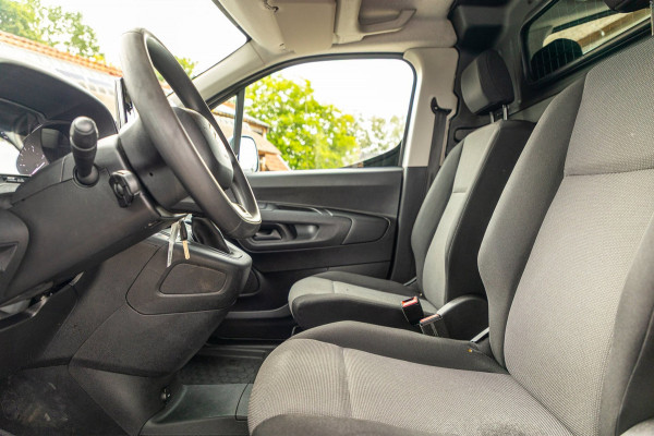 Citroën Berlingo 1.6 BlueHDI Club Trekhaak I Airco I Cruise I Betimmering I CarPlay I Android I Dealeronderhouden