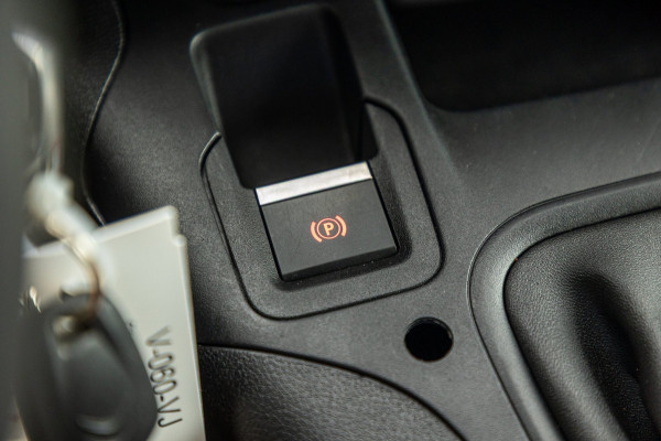 Citroën Berlingo 1.6 BlueHDI Club Trekhaak I Airco I Cruise I Betimmering I CarPlay I Android I Dealeronderhouden