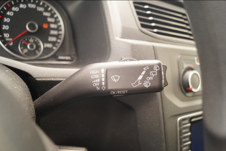 Volkswagen Caddy 2.0 TDI L1-H1 Edition -AIRCO-NAVI-DAB-CARPLAY-