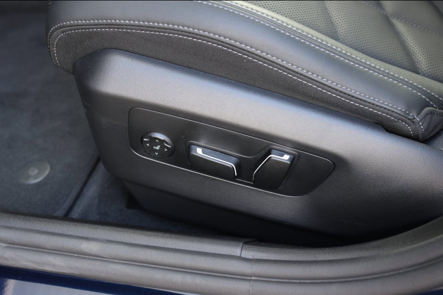BMW 5 Serie Touring 550e xDrive *Pano*B&W*4-Wiel besturing*Trekhaak*Stoelventilatie*