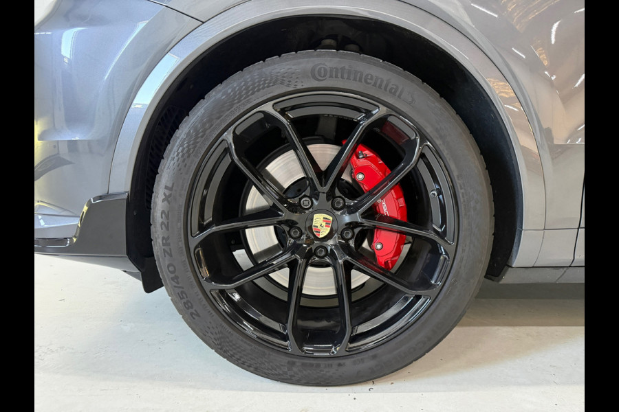 Porsche Cayenne Coupé 3.0 E-Hybrid*Luchtvering*Sportchrono*Facelift*