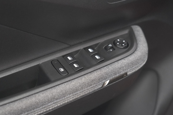 Opel Frontera 1.2 Turbo Hybrid 110 GS | Kanyon Orange | Camera | Dodehoekdetectie | Apple Carplay