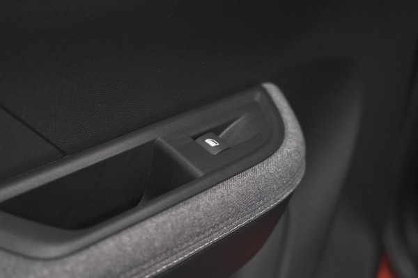 Opel Frontera 1.2 Turbo Hybrid 110 GS | Kanyon Orange | Camera | Dodehoekdetectie | Apple Carplay
