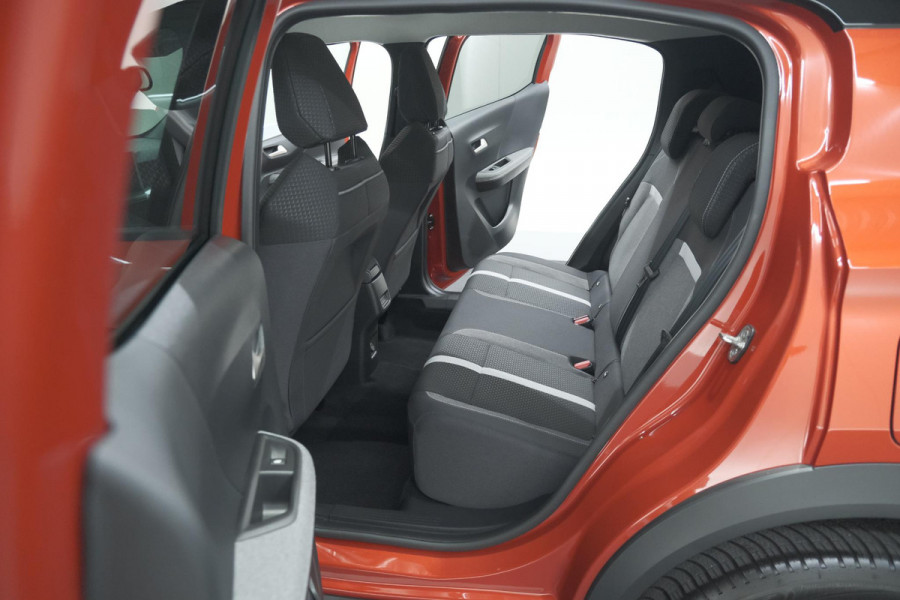 Opel Frontera 1.2 Turbo Hybrid 110 GS | Kanyon Orange | Camera | Dodehoekdetectie | Apple Carplay