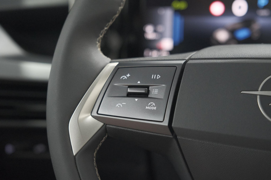 Opel Frontera 1.2 Turbo Hybrid 110 GS | Kanyon Orange | Camera | Dodehoekdetectie | Apple Carplay