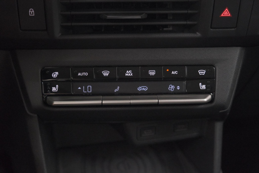 Opel Frontera 1.2 Turbo Hybrid 110 GS | Kanyon Orange | Camera | Dodehoekdetectie | Apple Carplay
