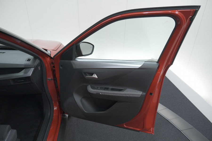 Opel Frontera 1.2 Turbo Hybrid 110 GS | Kanyon Orange | Camera | Dodehoekdetectie | Apple Carplay