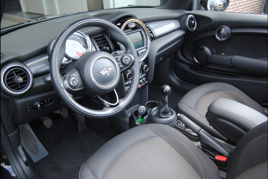 MINI Cabrio 1.5 Cooper Salt | Cruise | Stoelverwarming