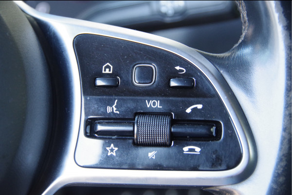 Mercedes-Benz Sprinter 519 3.0 CDI V6 L2H2 AUT. N1! DUBBELLUCHT, LED, 360 CAMERA, 3.5T TREKHAAK, LEDER, MBUX 10'', CRUISE, NAVI, CLIMA,