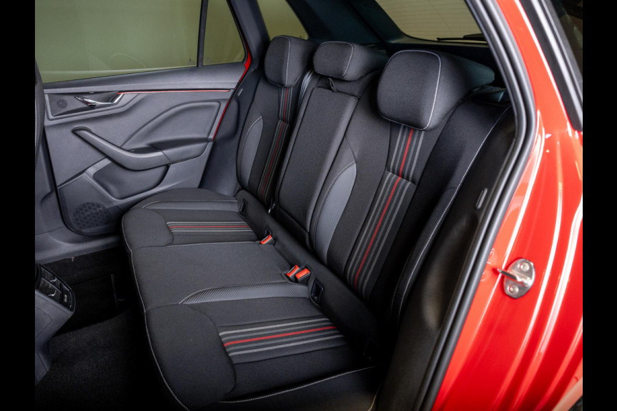 Škoda Kamiq 1.5 TSI ACT Monte Carlo Facelift / 150pk / Panorama dak / Achteruitrij camera / Stoelverwarming / Dodehoek herkenning /