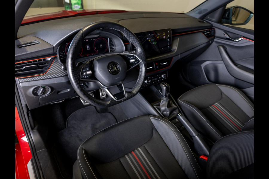 Škoda Kamiq 1.5 TSI ACT Monte Carlo Facelift / 150pk / Panorama dak / Achteruitrij camera / Stoelverwarming / Dodehoek herkenning /