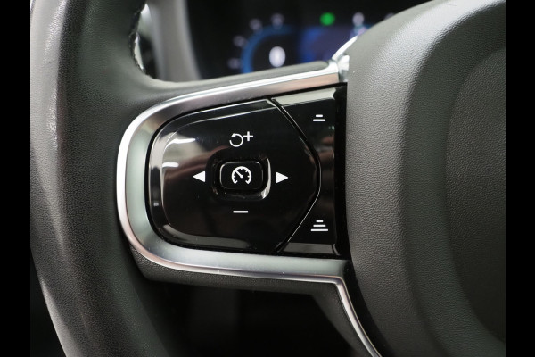 Volvo XC60 2.0 T6 Plug-in hybrid AWD Plus Black Edition | Long Range | Panoramadak | Harman/Kardon | Pilot Assist | Camera | Memory | Keyless