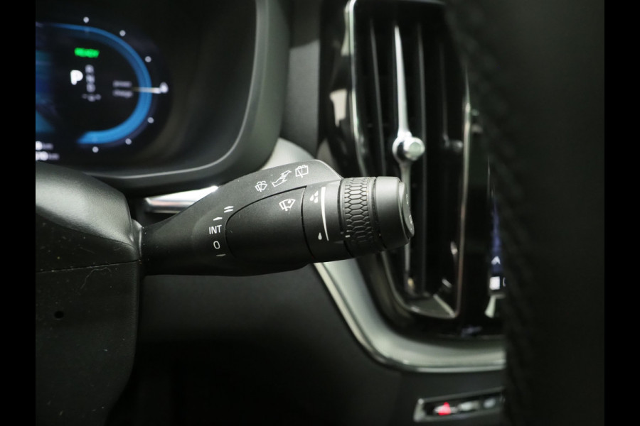 Volvo XC60 2.0 T6 Plug-in hybrid AWD Plus Black Edition | Long Range | Panoramadak | Harman/Kardon | Pilot Assist | Camera | Memory | Keyless