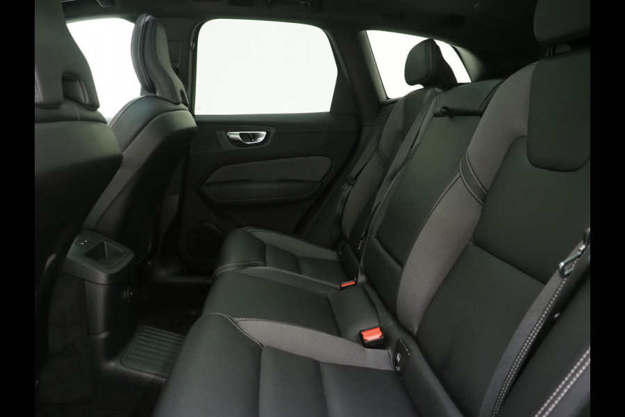 Volvo XC60 2.0 T6 Plug-in hybrid AWD Plus Black Edition | Long Range | Panoramadak | Harman/Kardon | Pilot Assist | Camera | Memory | Keyless