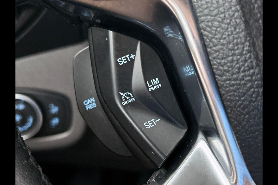 Ford Transit Connect 1.5 EcoBlue Automaat L2 Trend Navigatie Airco Parkeersensoren Cruise Control 3Zits Camera DAB+