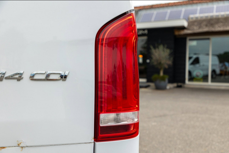 Mercedes-Benz Vito 114 CDI Lang Automaat I Led I PDC V+A I Adaptive Cruise I Climate I Camera I Achterklep I CarPlay I Android
