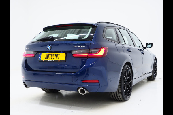 BMW 3 Serie Touring 320e xDrive LCI Shadow Line | Camera | Stoelverwarming | Cruise | LED | DAB | Carplay