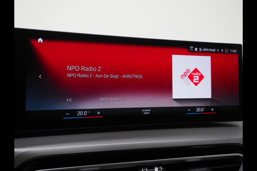 BMW 3 Serie Touring 320e xDrive LCI Shadow Line | Camera | Stoelverwarming | Cruise | LED | DAB | Carplay