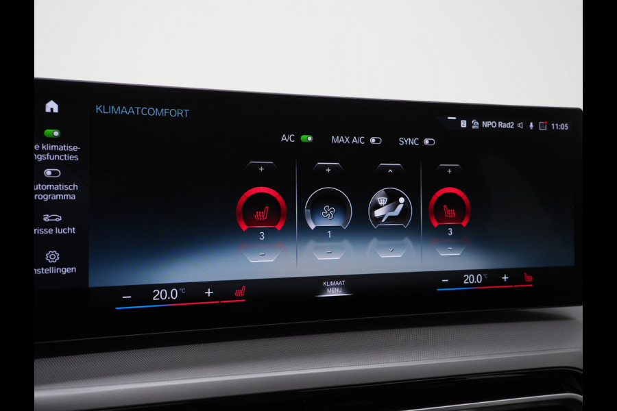 BMW 3 Serie Touring 320e xDrive LCI Shadow Line | Camera | Stoelverwarming | Cruise | LED | DAB | Carplay