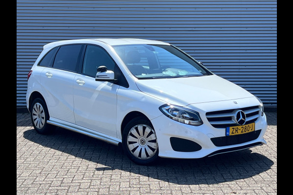 Mercedes-Benz B-Klasse 220 d Ambition // AUTOMAAT / AIRCO / EURO 6 / BLUETOOTH / NAP / 1e EIGENAAR |