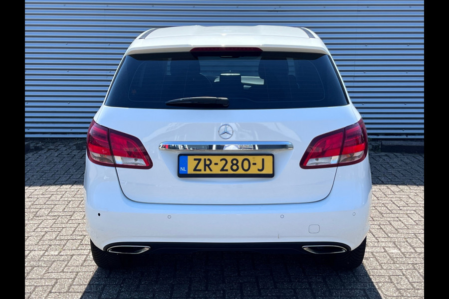 Mercedes-Benz B-Klasse 220 d Ambition // AUTOMAAT / AIRCO / EURO 6 / BLUETOOTH / NAP / 1e EIGENAAR |
