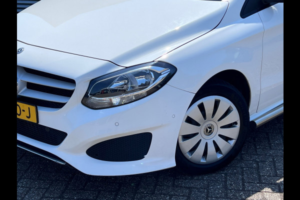 Mercedes-Benz B-Klasse 220 d Ambition // AUTOMAAT / AIRCO / EURO 6 / BLUETOOTH / NAP / 1e EIGENAAR |