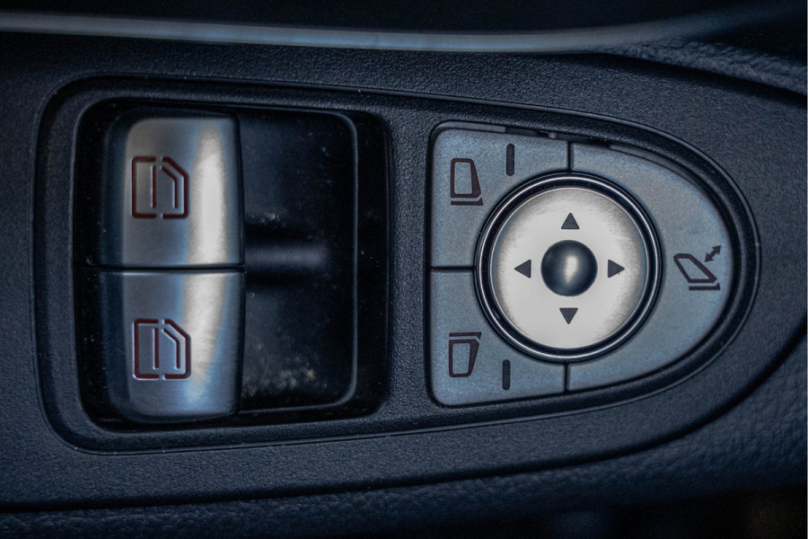 Mercedes-Benz Vito 119 CDI L3H1 | ILS | Automaat | Camera | Carplay | PDC | Zijschuifdeur L+R | Trekhaak