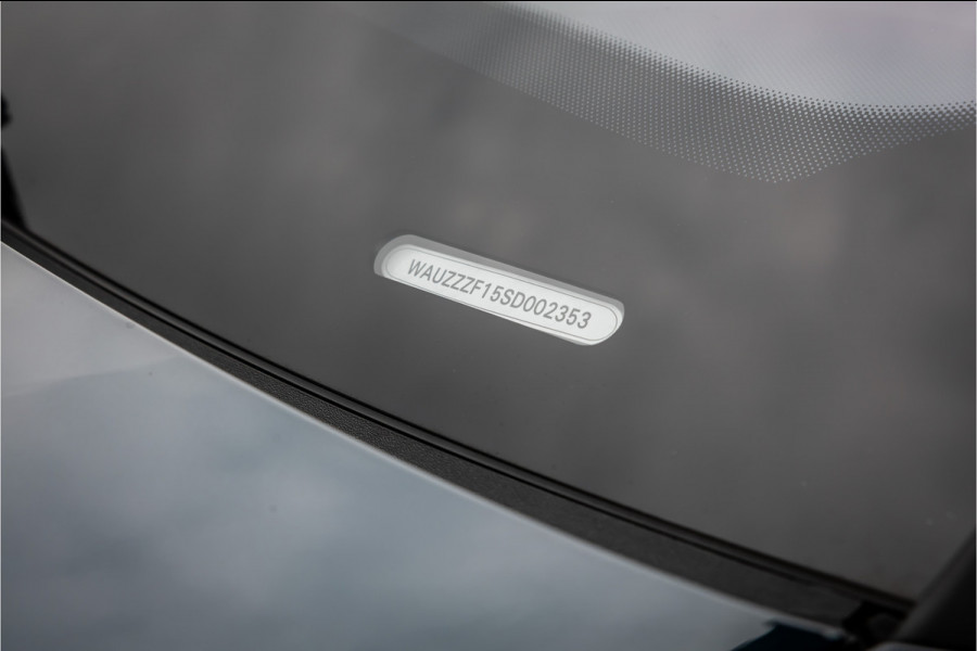Audi Q8 60 TFSI e quattro Pro Line S Competition - S Line | Panorama | B&O | Luchtvering | 360 Camera